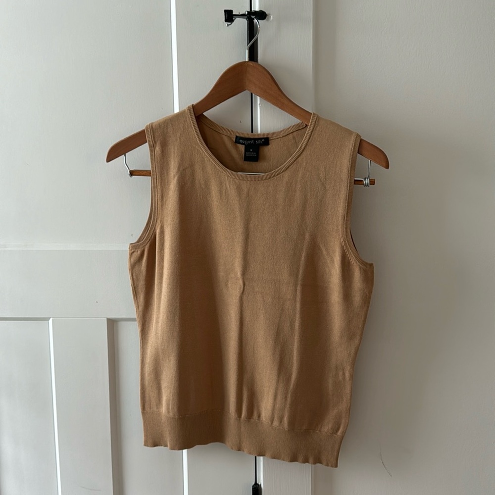 August Silk pullover vest men’s size M